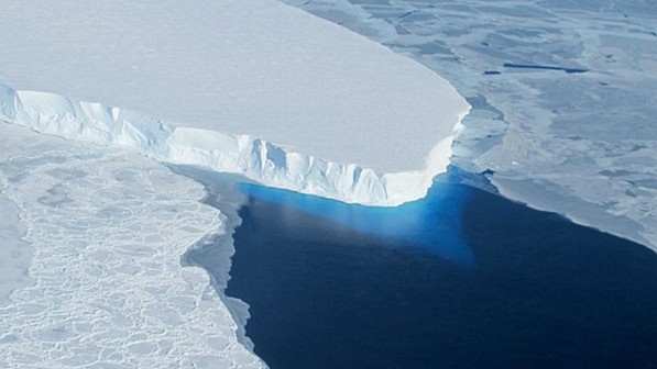 derretimento de geleira na Antrtida