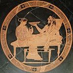 Persfone e Hades Pluto (com a cornucpia): gravura em fundo vermelho num kylix, ca. 440430 a.C. <br> A unio foi narrada por Thomas Bulfinch como decorrente da luta havida entre os deuses e os gigantes Tfon, Briareu, Enclado e outros: aps terem sido aprisionados no Etna, os cataclismos provocados por suas lutas pela liberdade fizeram com que Hades temesse que seu mundo fosse exposto ao Sol