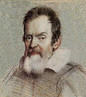 Galileo Galilei, uma das grandes personalidades da poca da revoluo cientfica. Galileu  tido por muito como pai da cincia moderna graas s suas contribuies no que se refere ao uso do mtodo experimental na busca pela compreenso da natureza. Galileu morreu no ano em que Isaac Newton nasceu, e suas contribuio mostrariam-se decisivas para a consolidao da mecnica clssica, levada a cabo por Newton com a publicao do "Principia".