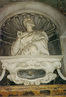 Túmulo de Galileu na Basílica de Santa Cruz em Florença.